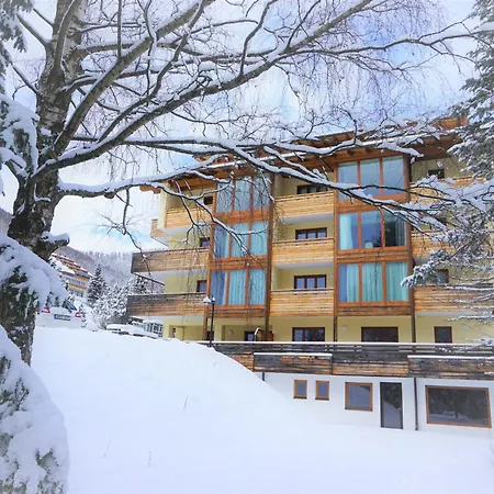 Design In By Interhome Daire Bad Kleinkirchheim